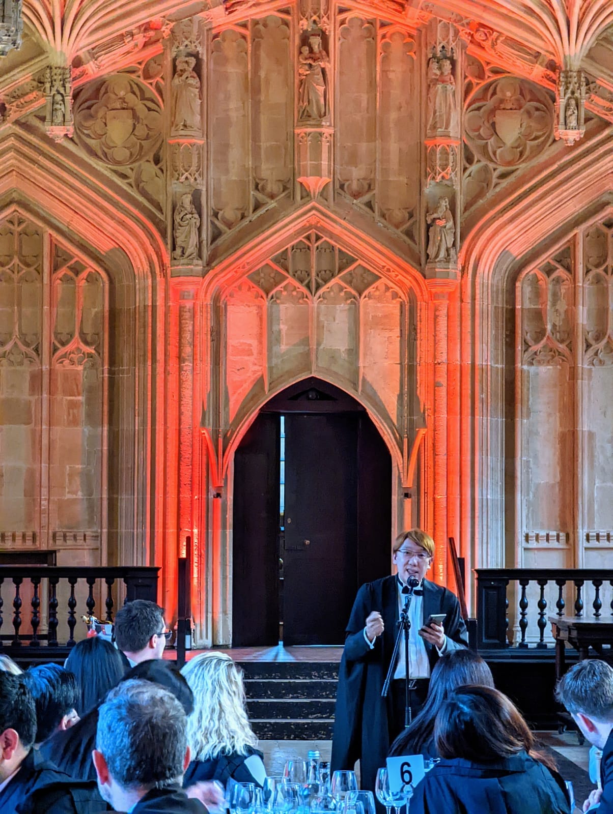 Addressing Executive MBA Students at University of Oxford